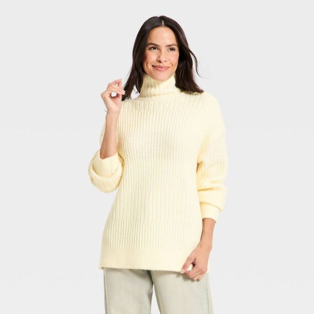 Women's Long Sleeve Textured Mock Turtleneck Pullover Sweater - Cream S